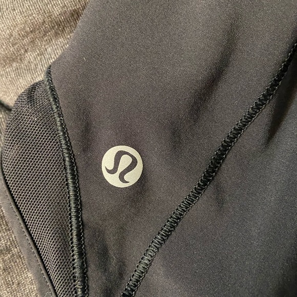 Lululemon Hotty Hot High Rise 4” Shorts - Picture 3 of 5